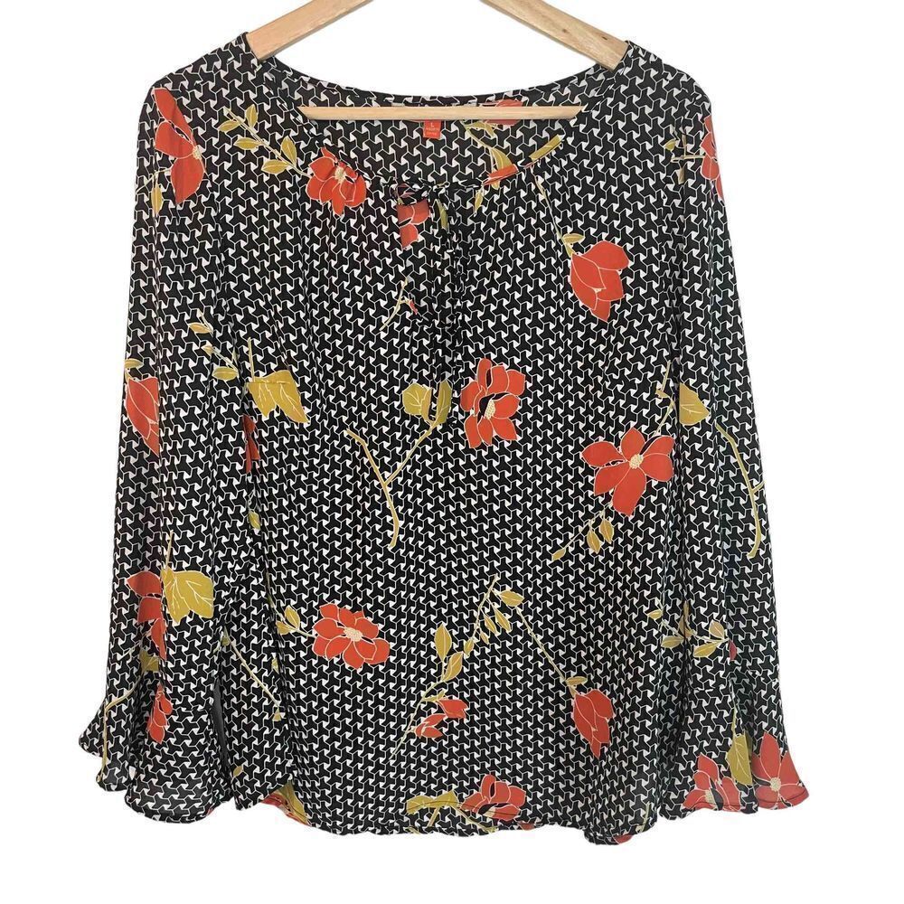 ModCloth Keyhole Floral Blouse Top